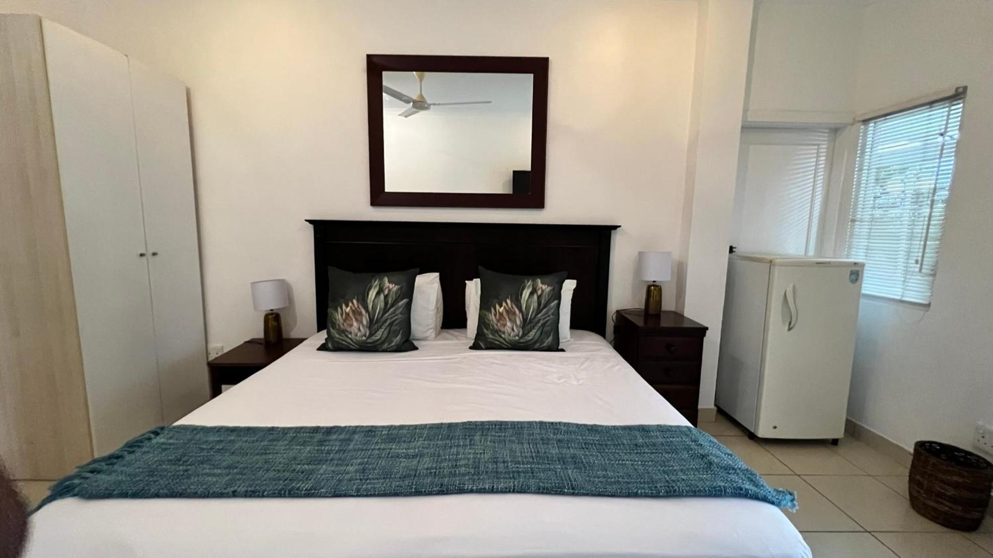 Casablanca Guest House Дурбан Екстер'єр фото